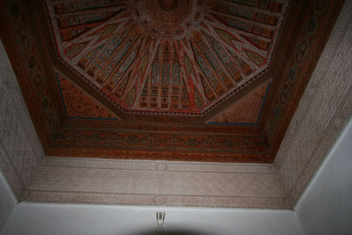 Plafond à coupole en cèdre Plafond à coupole en cèdre